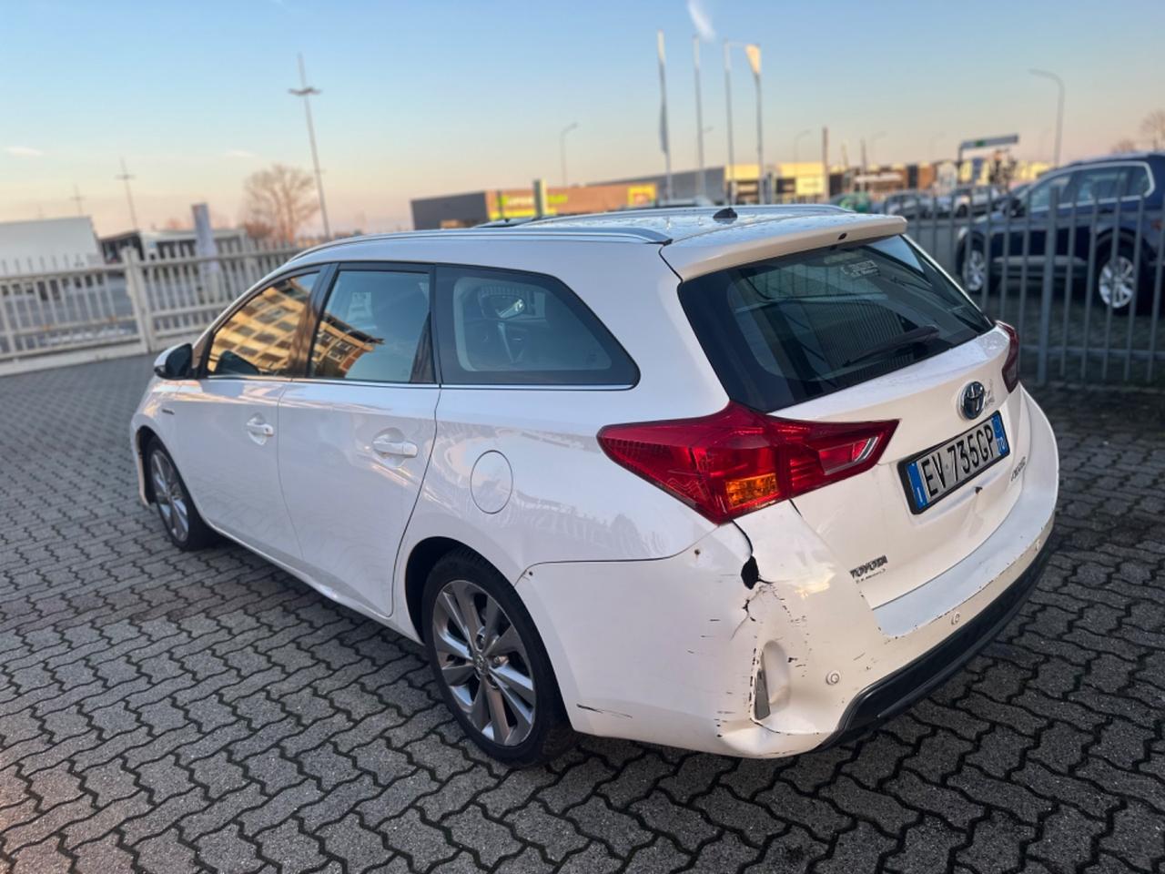 Toyota Auris Touring Sports 1.8 Hybrid Active Plus