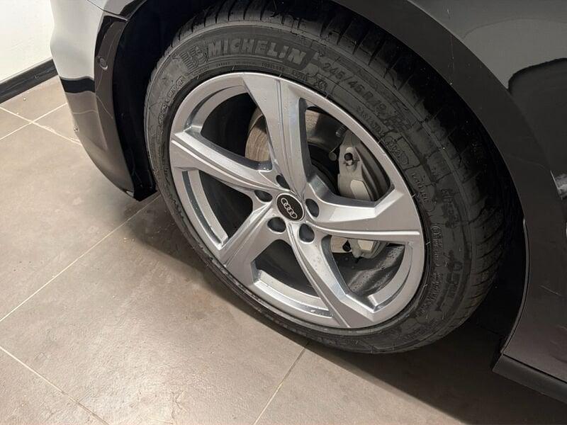 Audi A6 Audi Avant S line edition 40 TDI quattro 150(204) kW(CV) S tronic