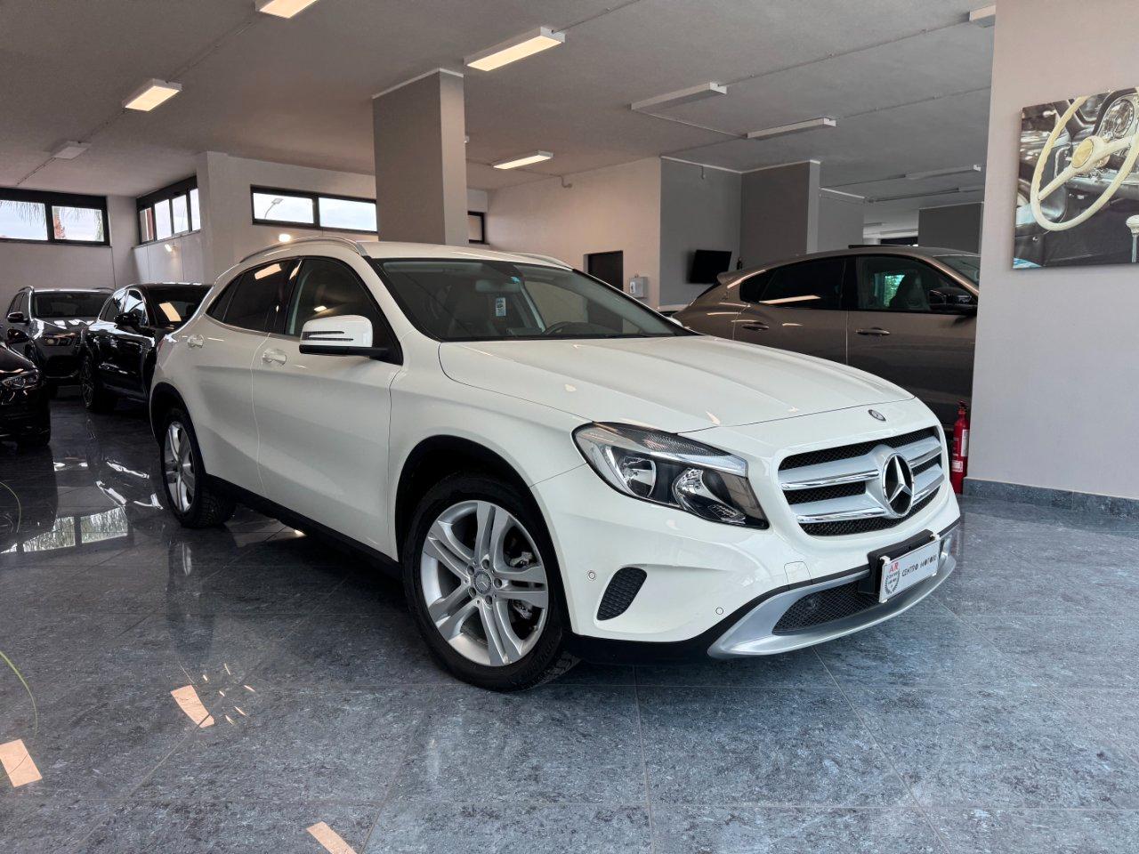 Mercedes GLA 180 d (cdi) Sport auto Navi Pelle