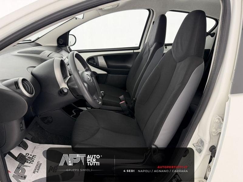 Toyota Aygo Aygo 1.0 Active connect 5p