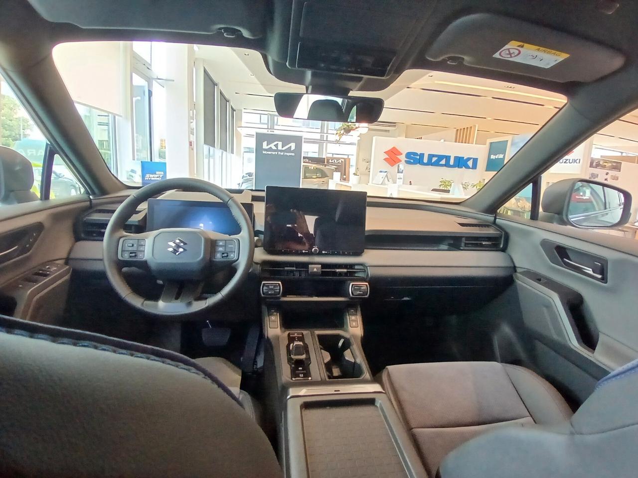 Suzuki Across 2.5 Plug-in Hybrid E-CVT 4WD Top