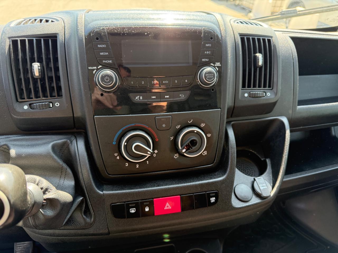 Citroen Jumper 35 2.2 140 CV S&S PM-TM Furgone Business