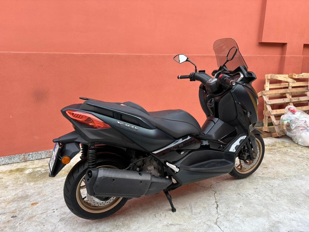 Yamaha X-Max 300 TECH MAX SP