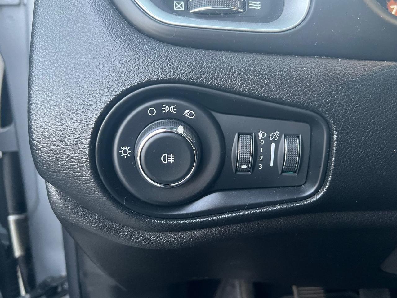 Jeep Renegade Sport 1.4 Turbo-Jet GPL #10362