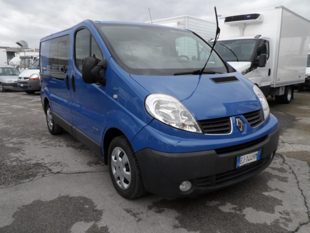 RENAULT TRAFIC 2,0 DCI 115 CV 6 POSTI N1 AUTOCARRO , Blu