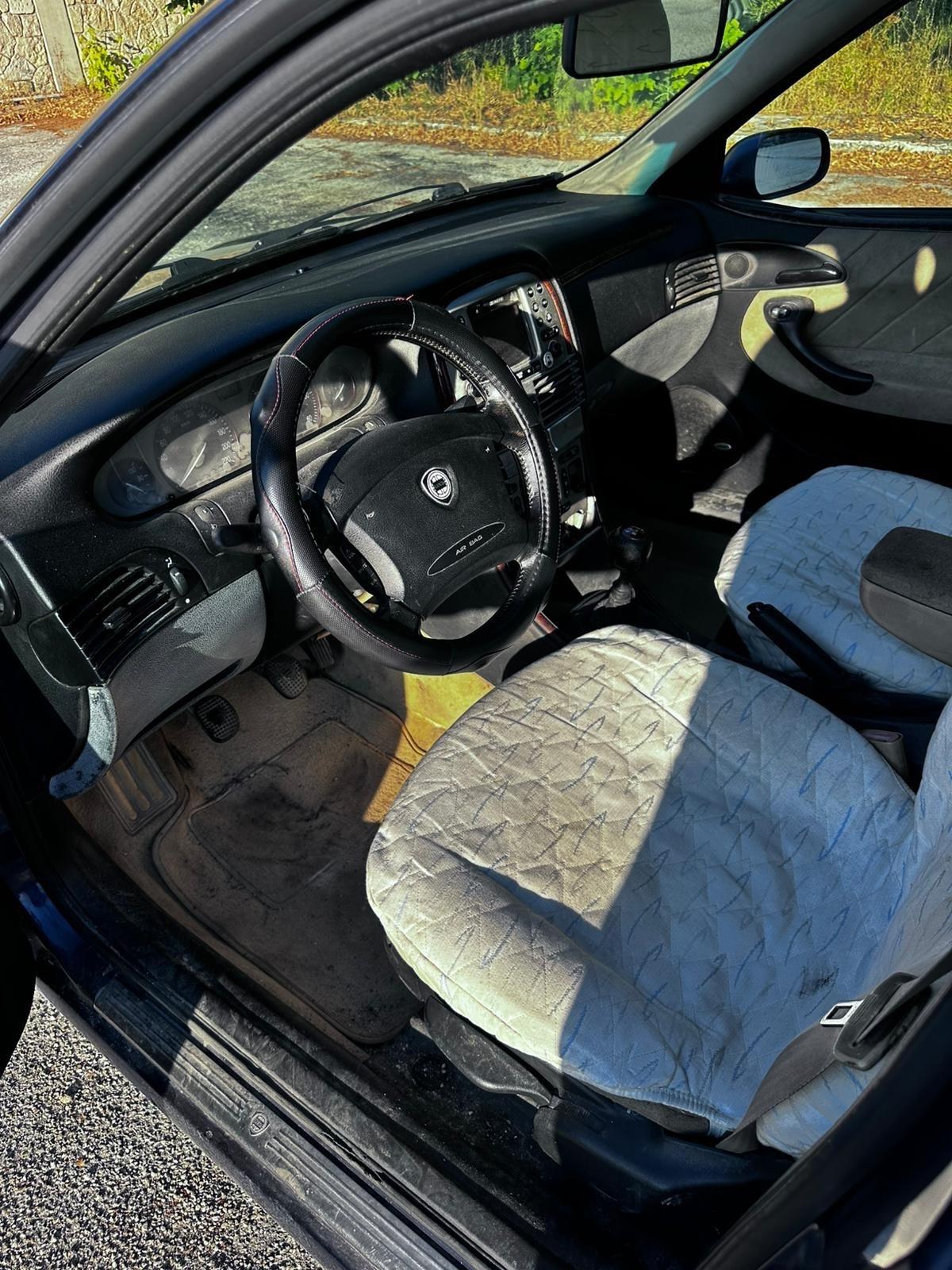 Lancia Lybra 1.9 JTD cat LX