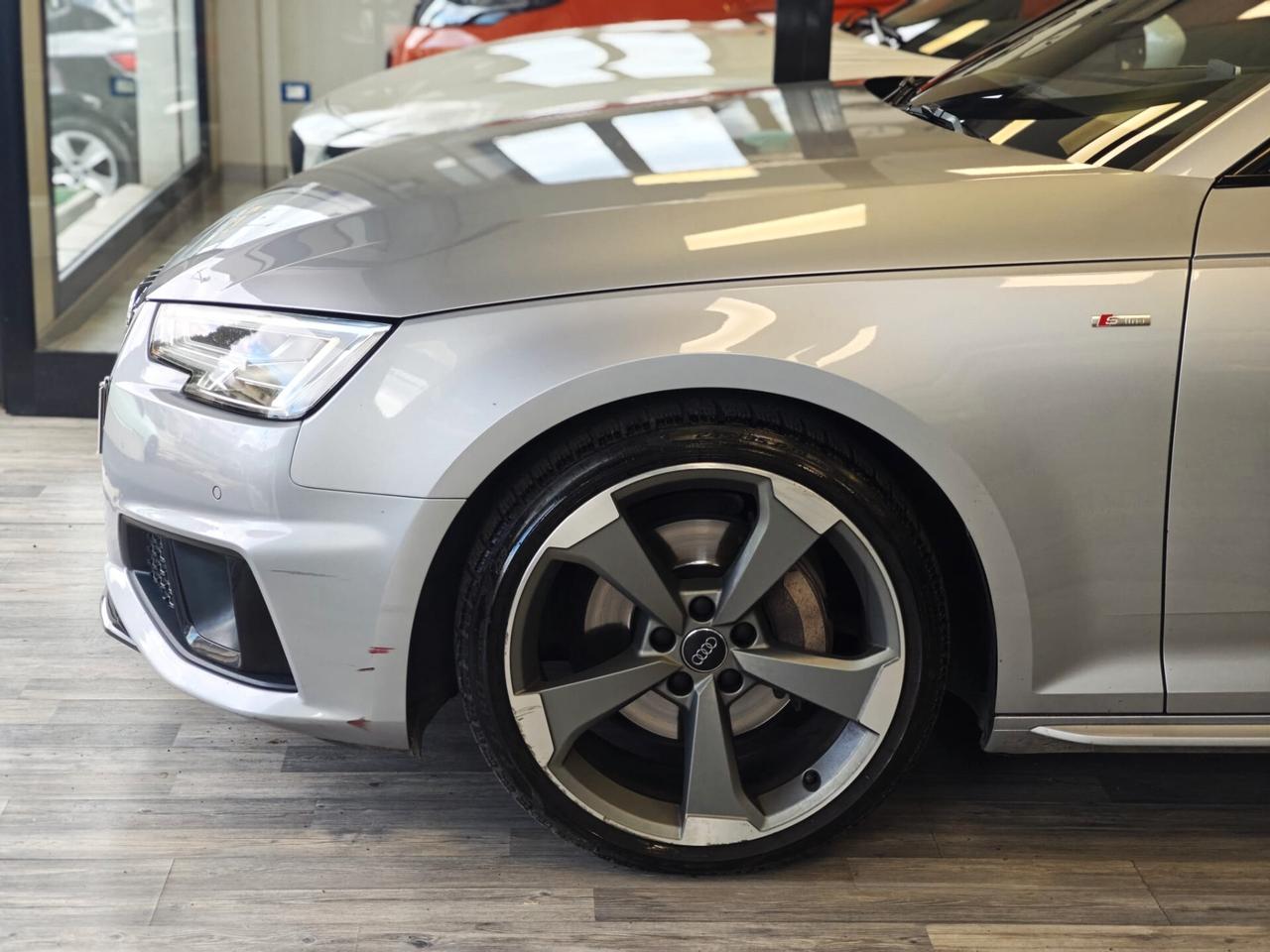 Audi A4 Avant 40 TDI S tronic line edition