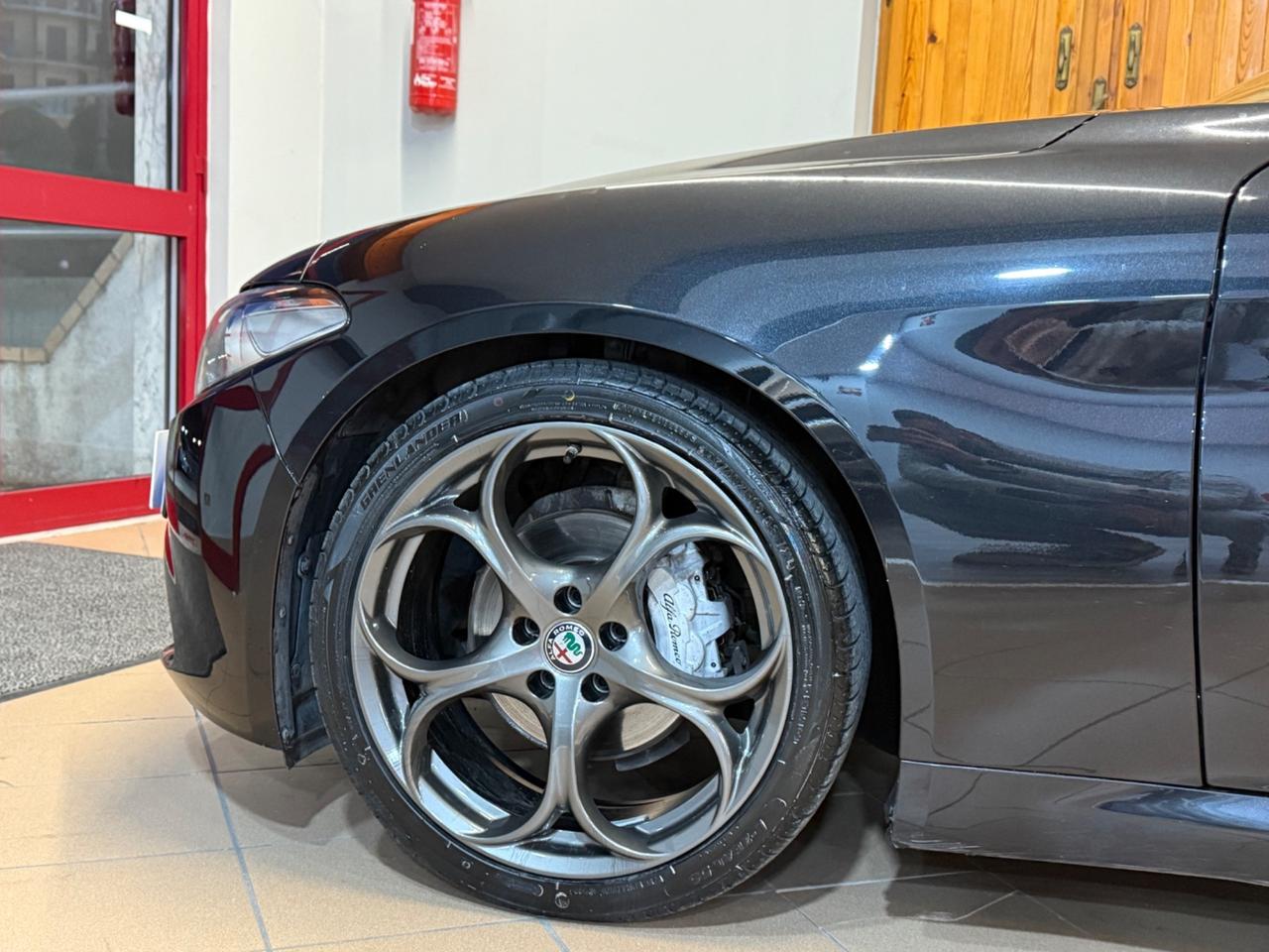 Alfa Romeo Giulia 2.2 Turbodiesel 180 CV AT8 Sport Business