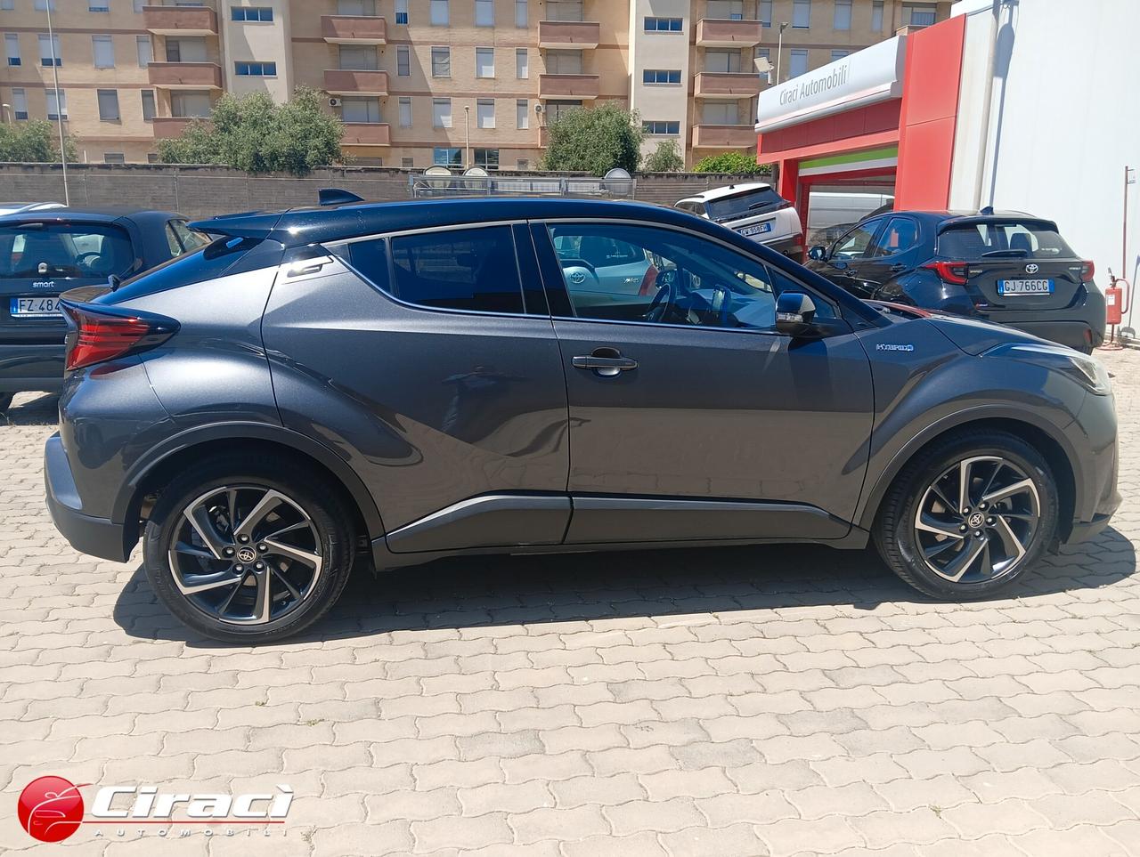 Toyota C-HR 2.0 Hybrid E-CVT Style