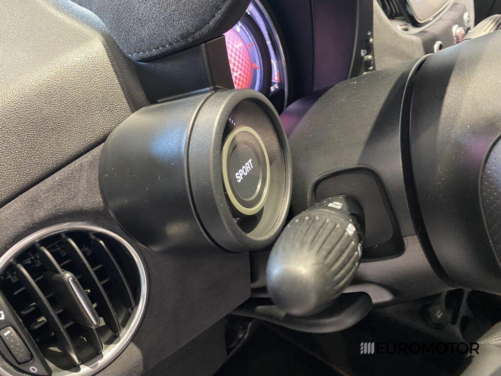 Abarth 595 1.4 T-Jet esseesse