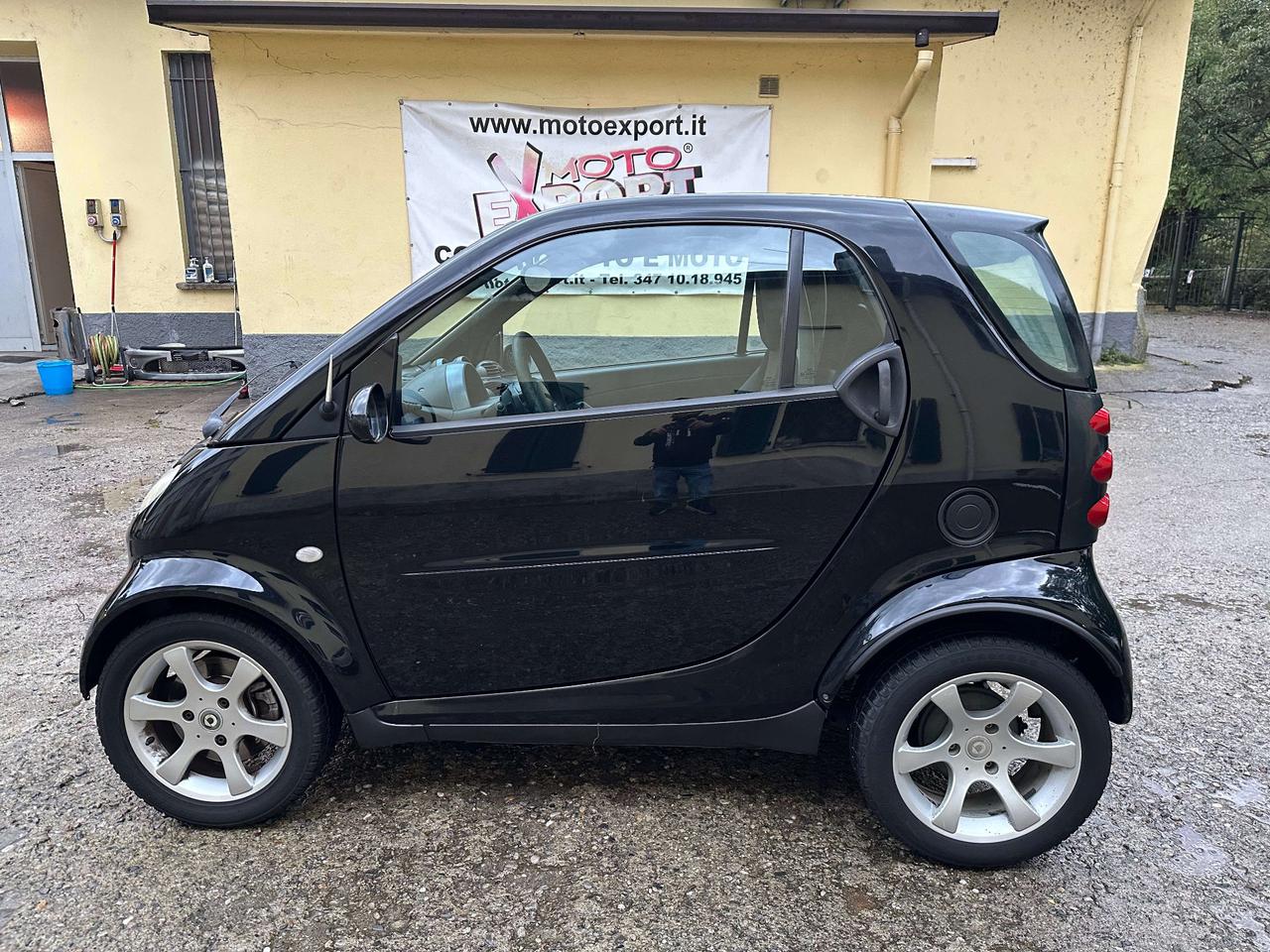 Smart ForTwo 700 coupé grandstyle (45 kW)