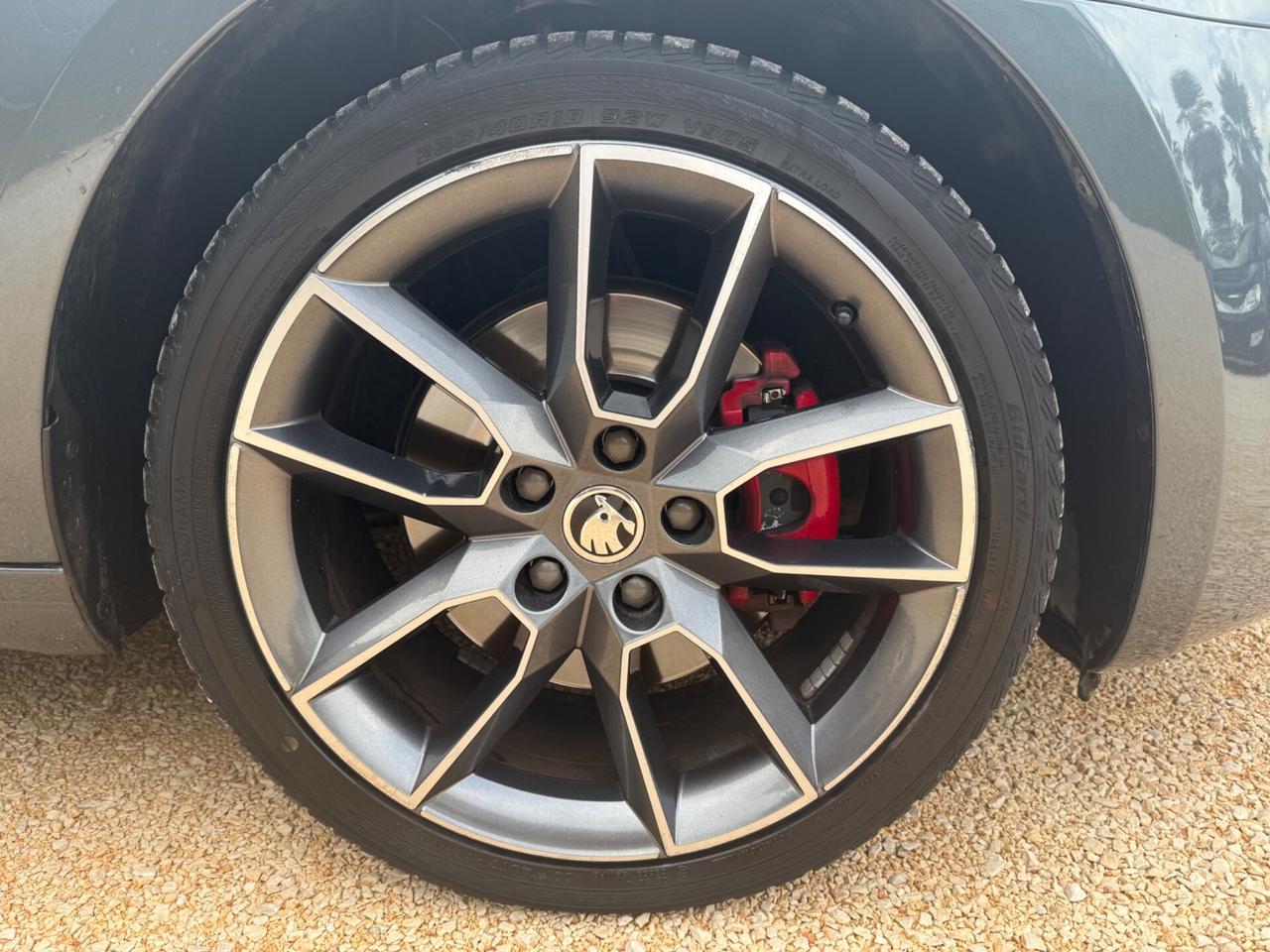 Skoda Octavia 2.0 TDI DSG Wagon VRS