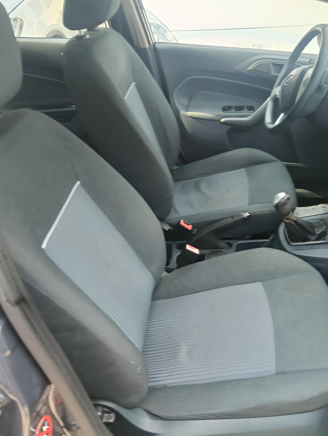 Ford Fiesta 1.2 82 CV 5 porte Titanium
