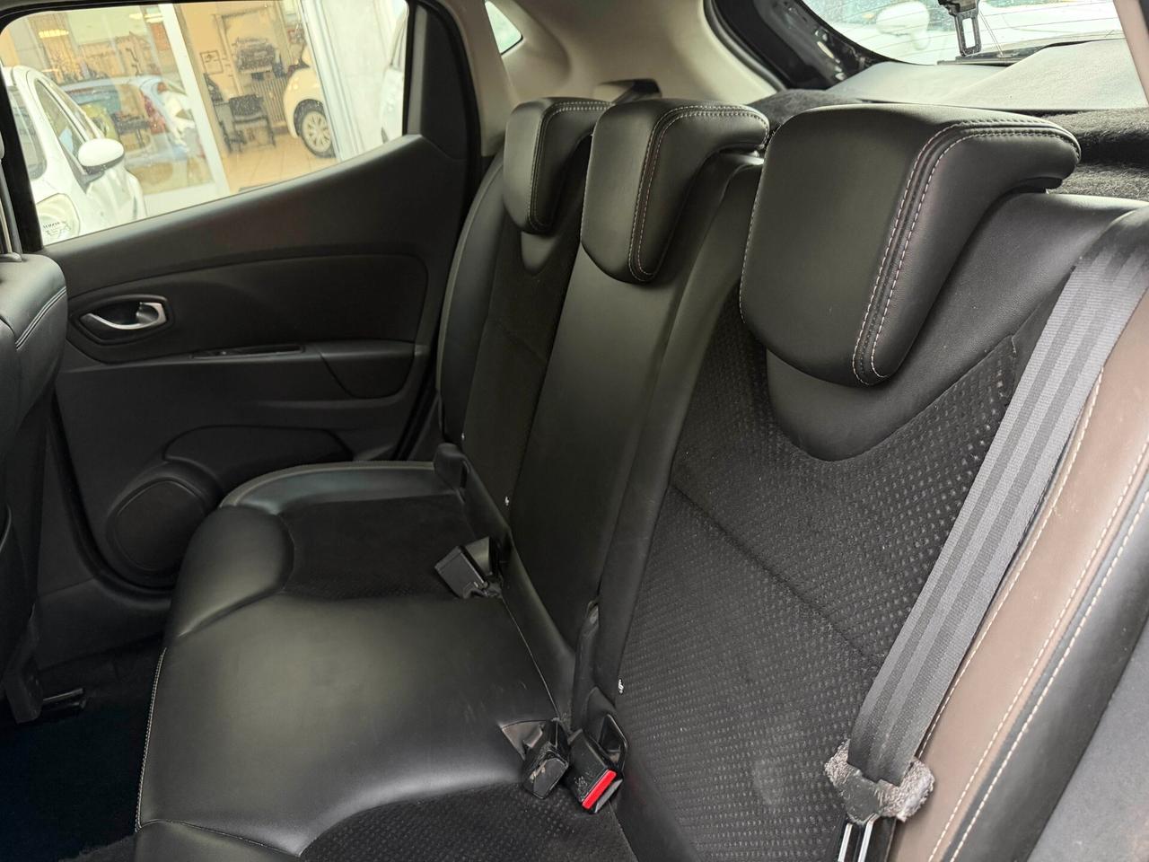 Renault Clio TCe 12V 90CV Start&Stop NEOPATENTATI