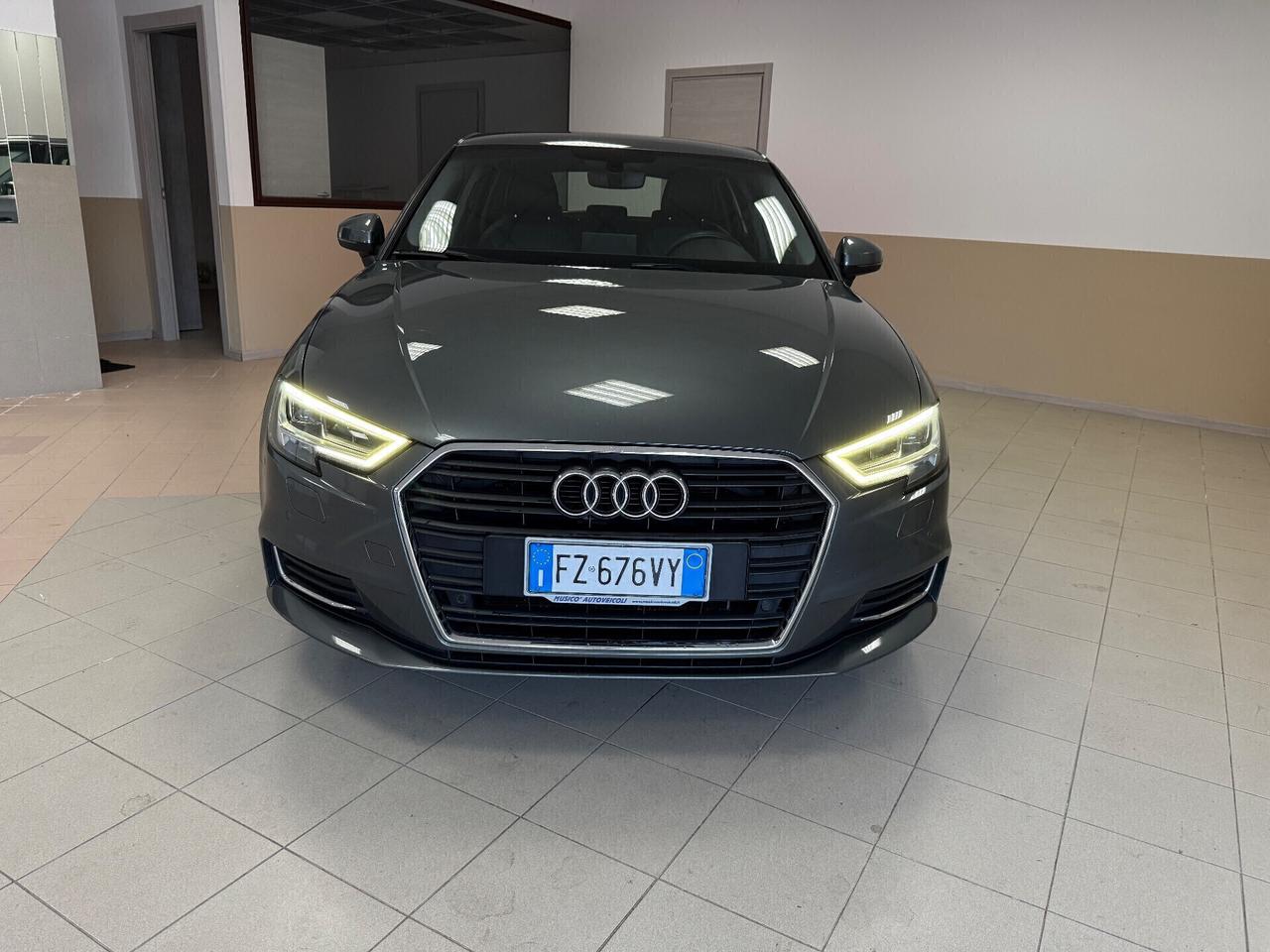 Audi A3 1.6 TDI 116 CV S tronic Sport AUTOMATICA