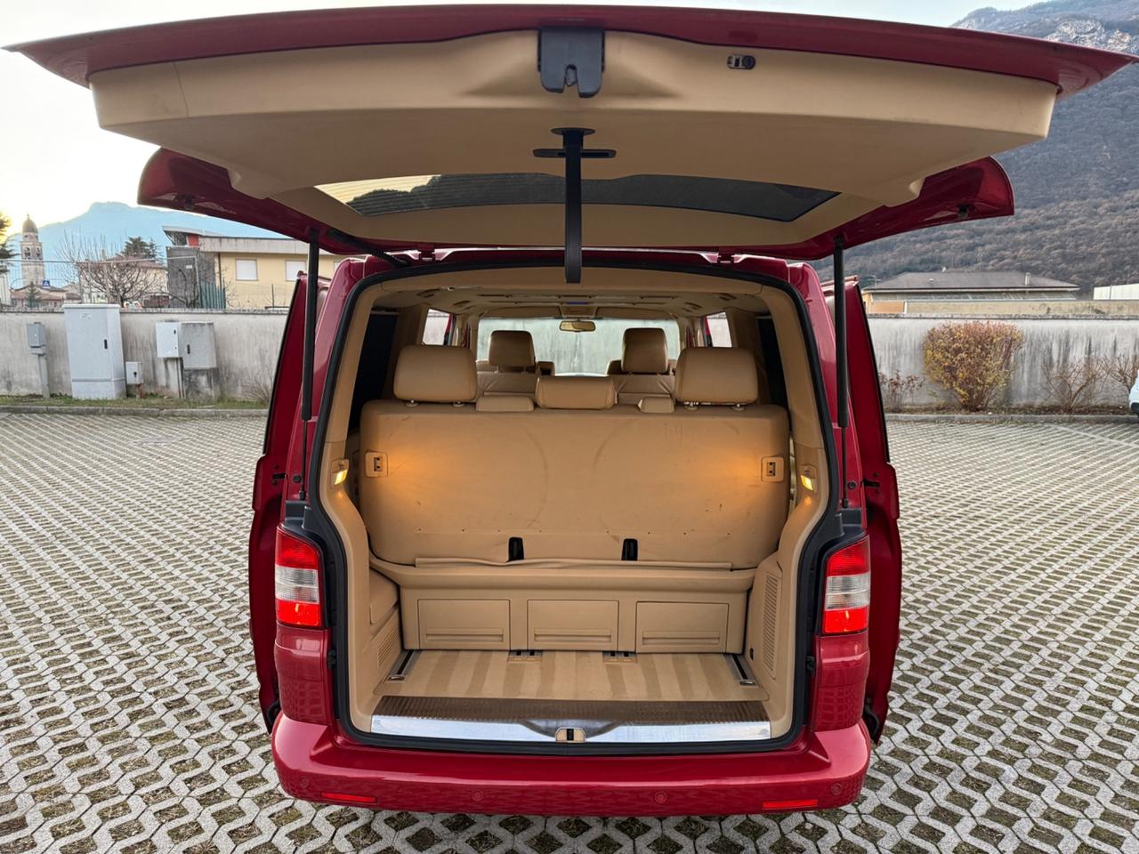 Volkswagen Multivan 2.5 TDI/174CV 4motion Highline