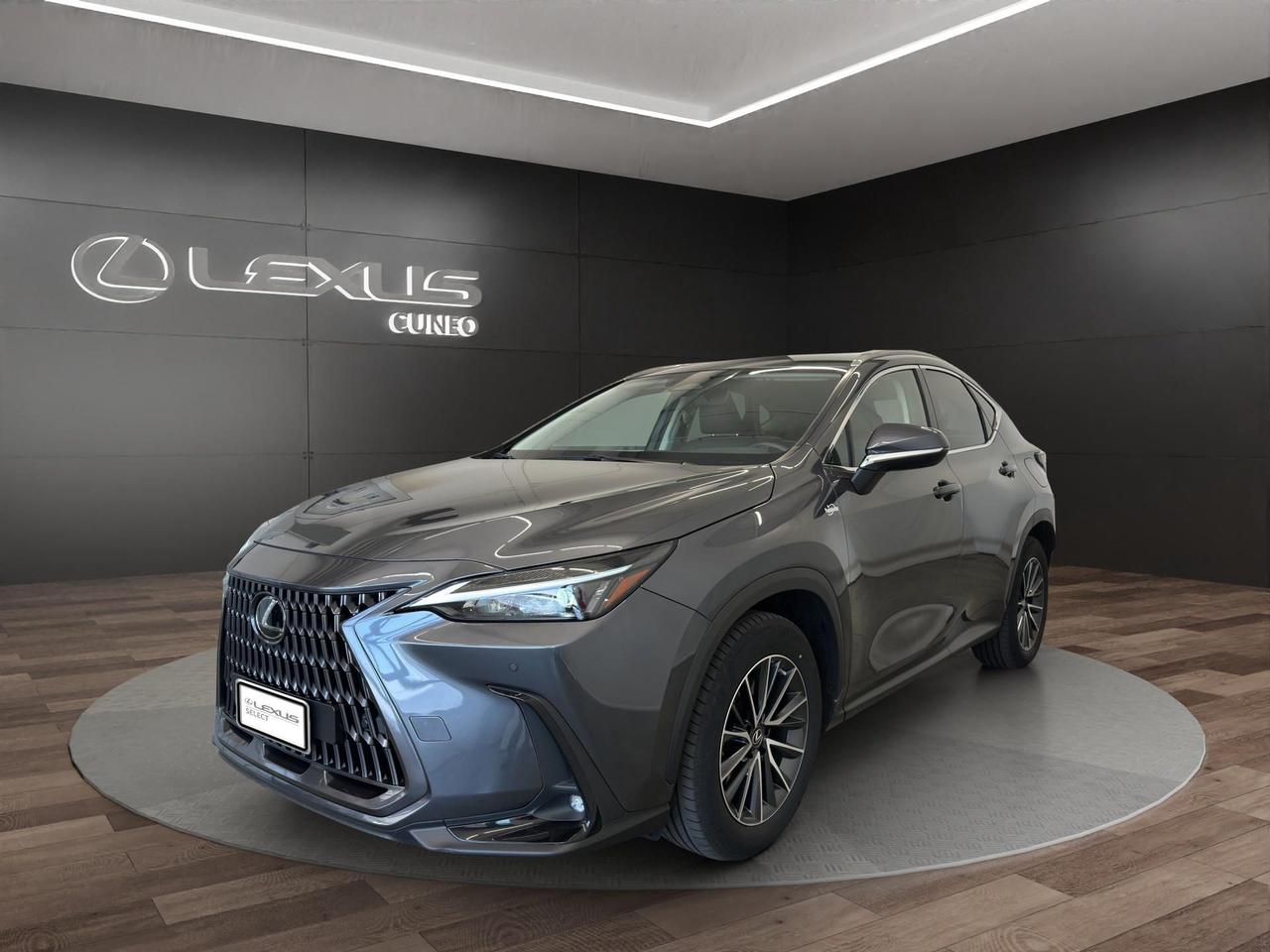 Lexus NX 450h+ 2.5 phev Premium 4wd 309cv e-cvt