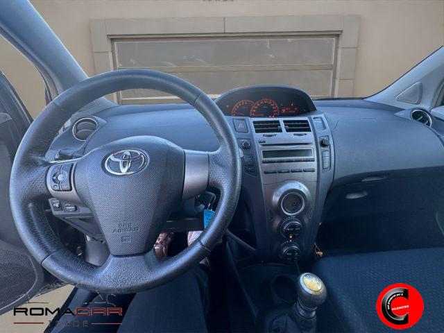 TOYOTA Yaris 1.3 5 porte M-MT Sol