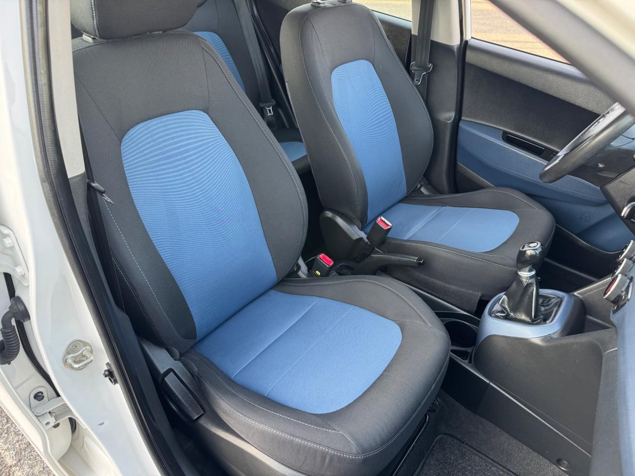 Hyundai i10 manutenzione completa idonea ai neopatentati