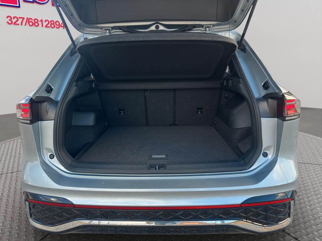 Volkswagen Tiguan 2.0 TDI 150 CV SCR DSG R-Line