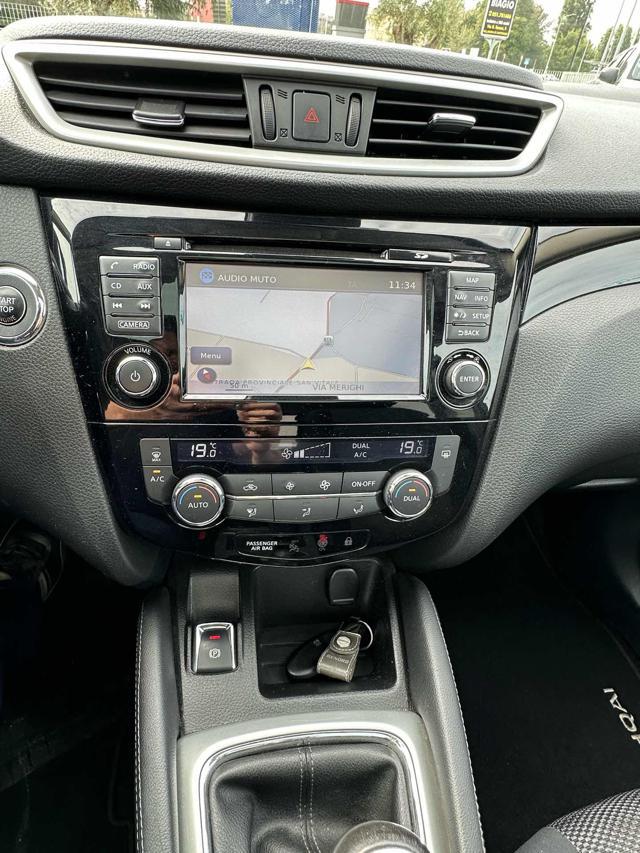 NISSAN Qashqai 1.6 dCi 4WD Visia