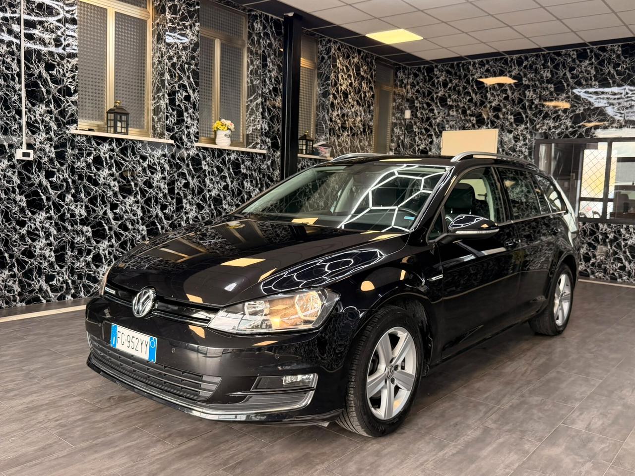Volkswagen Golf Variant 1.4 TGI Highline BlueMotion