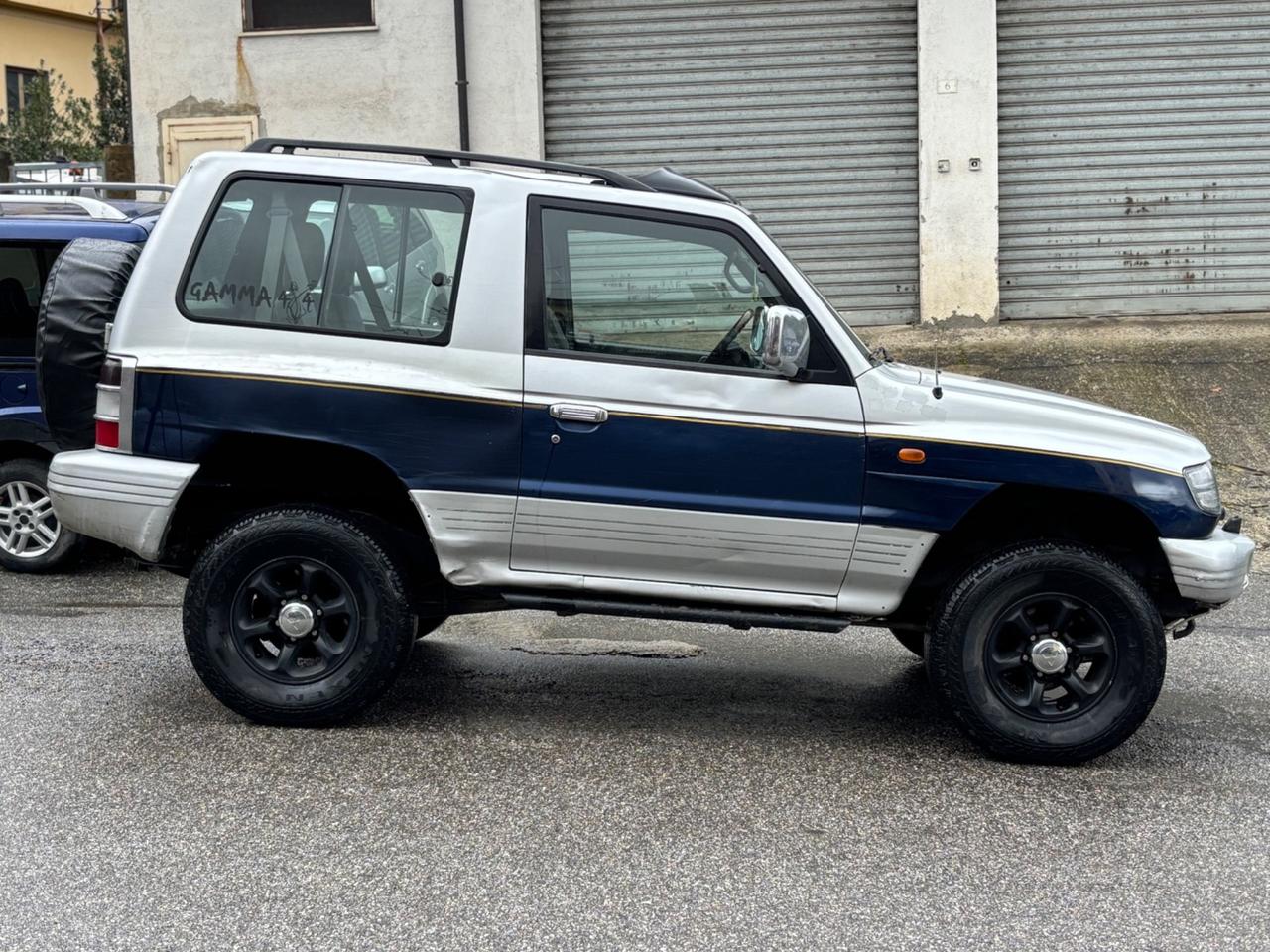 Mitsubishi Pajero 2500 turbo interccoler gls target
