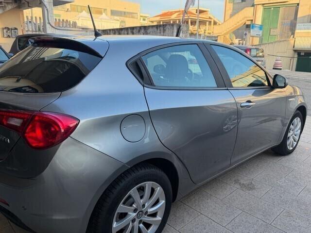 Alfa Romeo Giulietta 1.6 JTDm 120 CV Super anno 31
