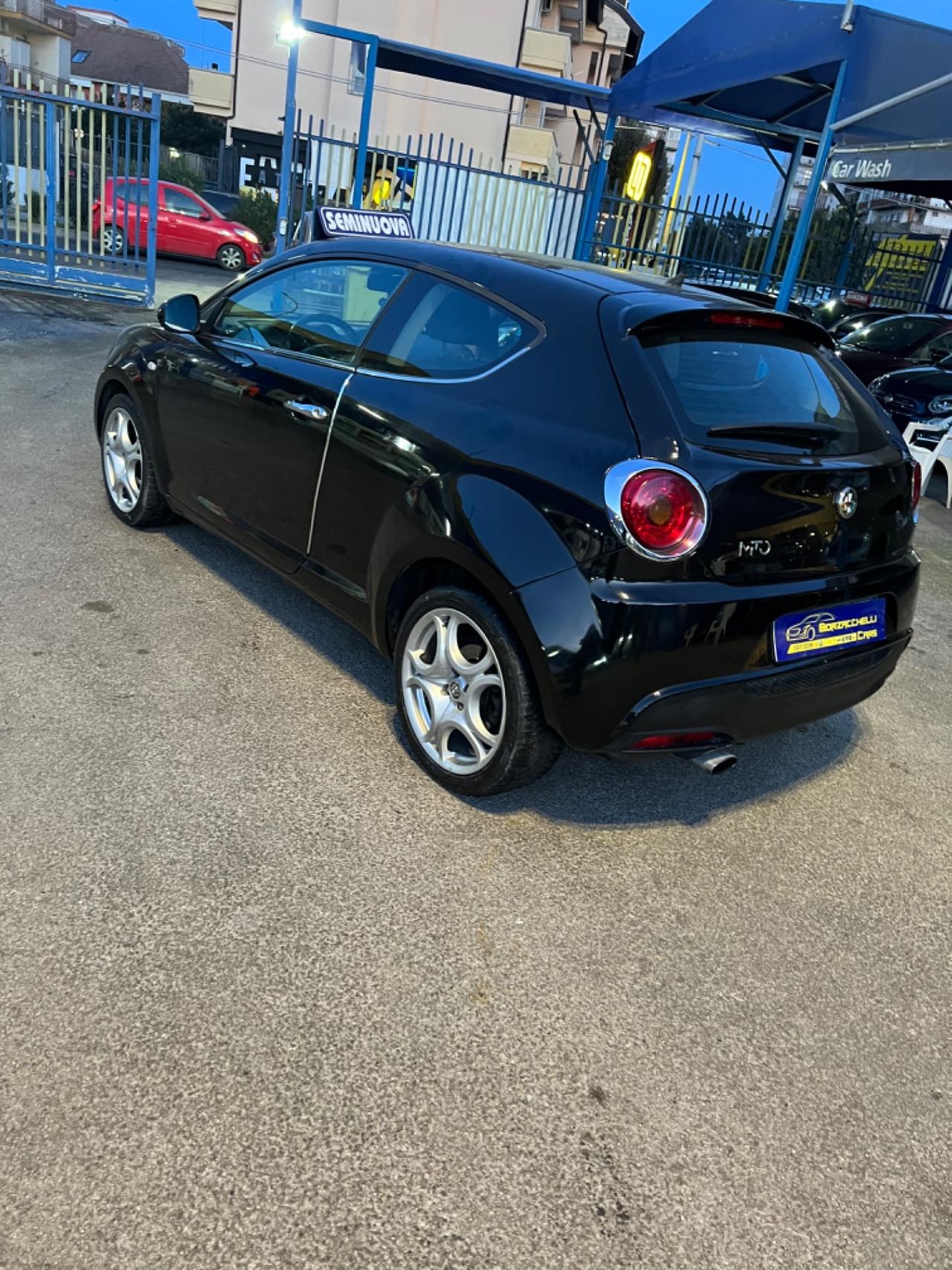 Alfa Romeo MiTo 1.3 JTDm-2 95 CV S&S Distinctive
