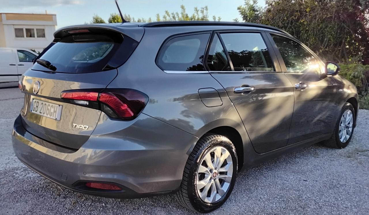 Fiat Tipo 1.6 Mjt S&S SW Lounge