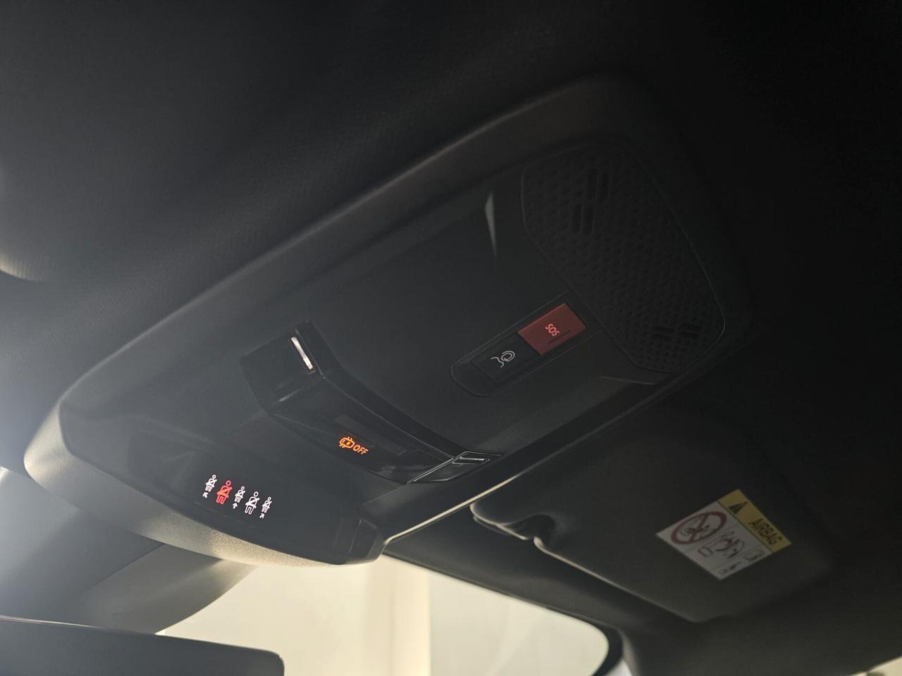 NUOVA LANCIA YPSILON IBRIDA LX 1.2 IBRIDO 81KW (110CV) CAMBIO AUTOMATICO