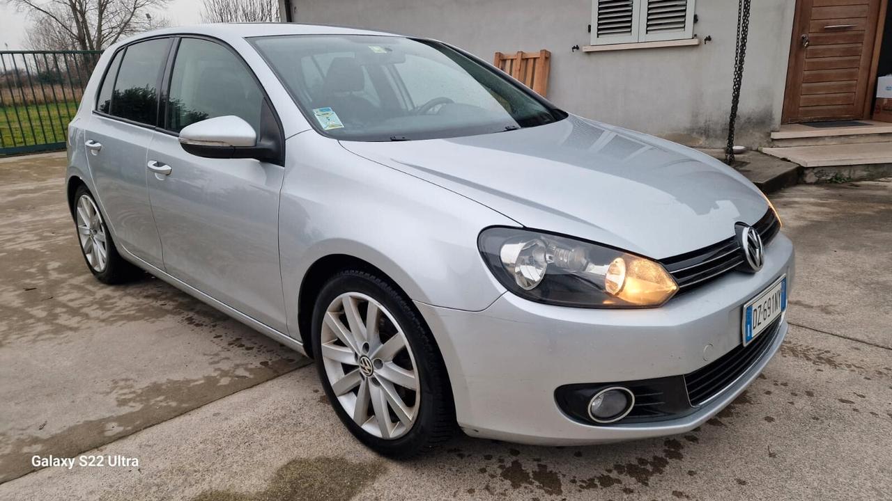 Volkswagen Golf 1.6 TDI DPF 5p. Highline neop