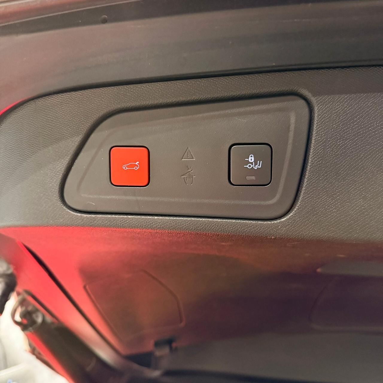 Citroen C5 Aircross Hybrid e-EAT8 Shine