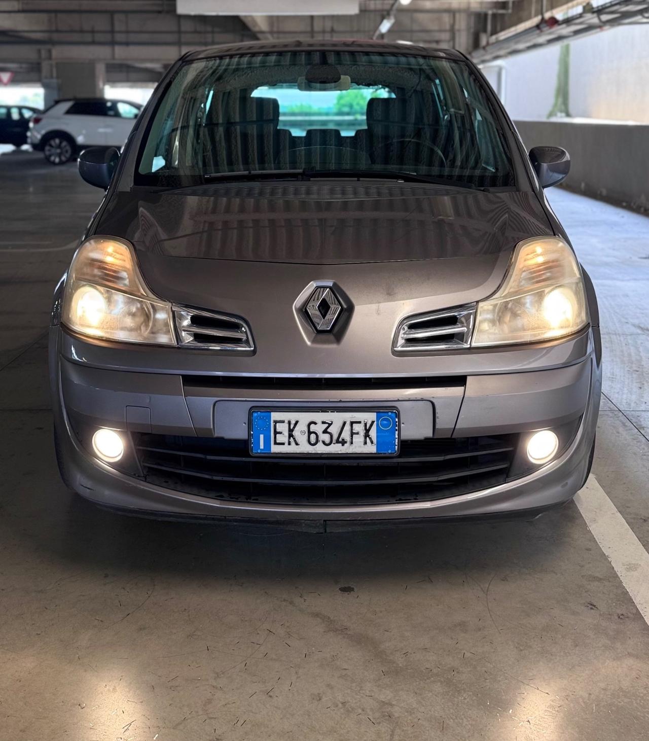 Renault Modus Grand 1.2 16V Live GPL