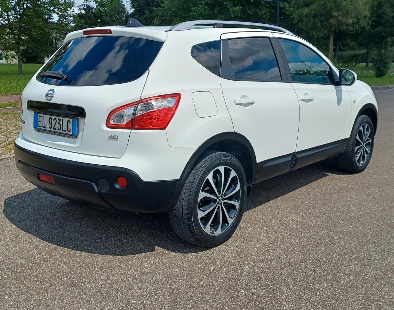 Nissan Qashqai 1.5 dCi DPF Tekna