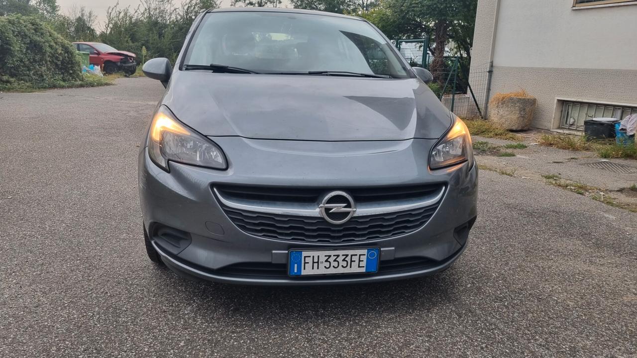 Opel Corsa 1.2 5 porte