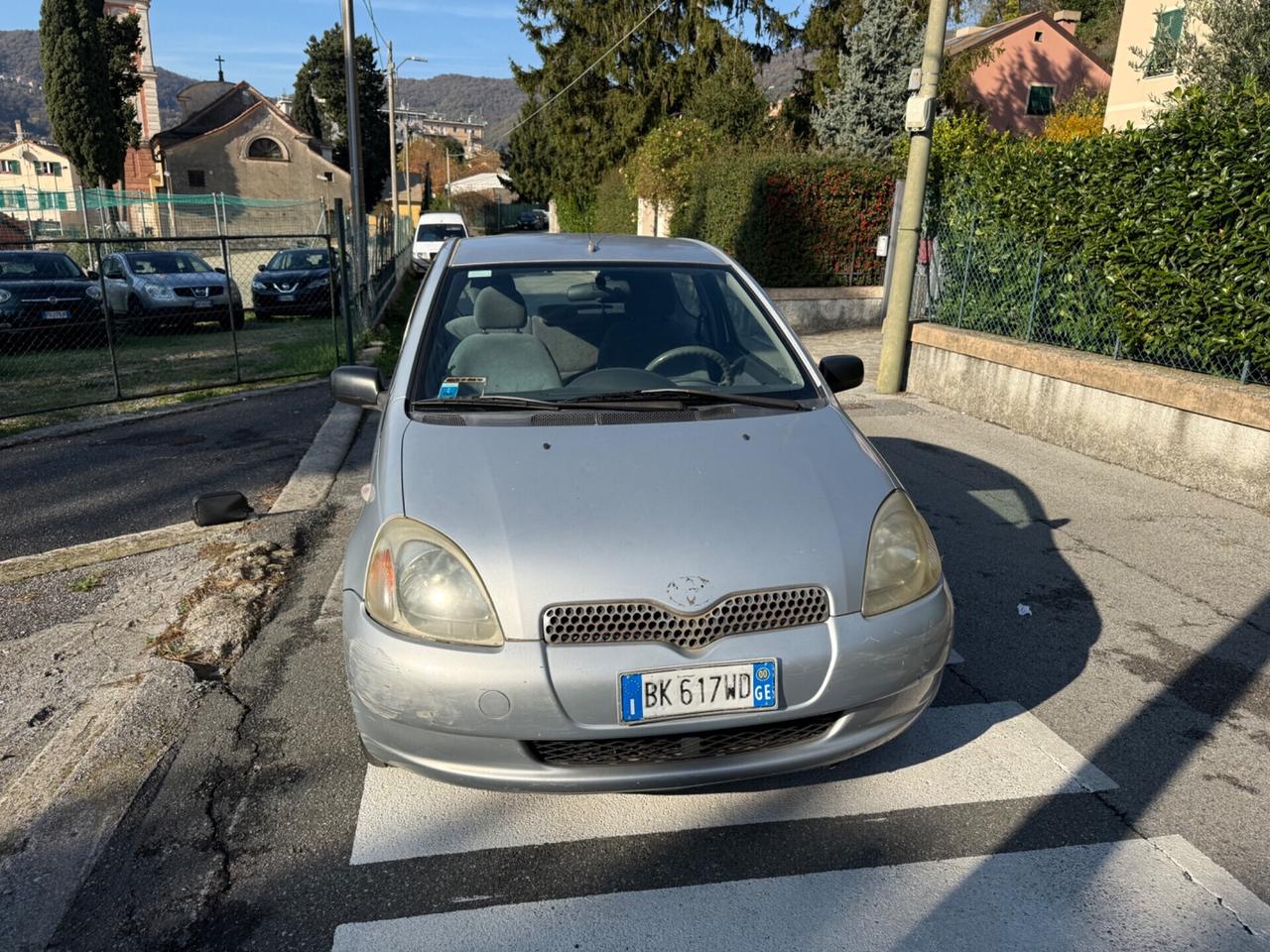 Toyota Yaris 1.3i 16V cat 5 porte aut. Sol