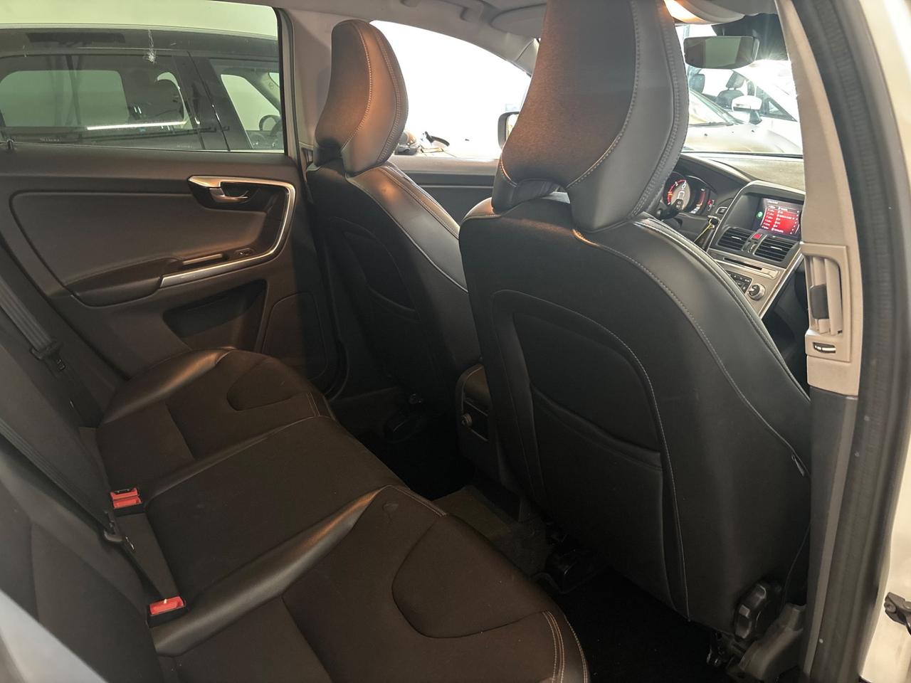 Volvo XC60 D3 R-design *STORICO VOLVO*MANUALE