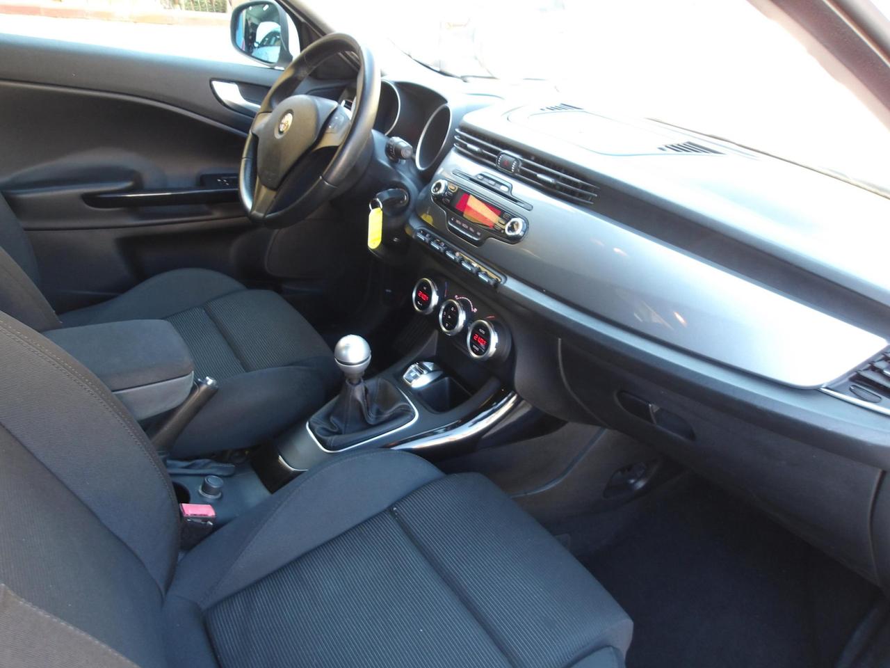 Alfa Romeo Giulietta 1.6 jtdm(2) Giulietta Distinctive