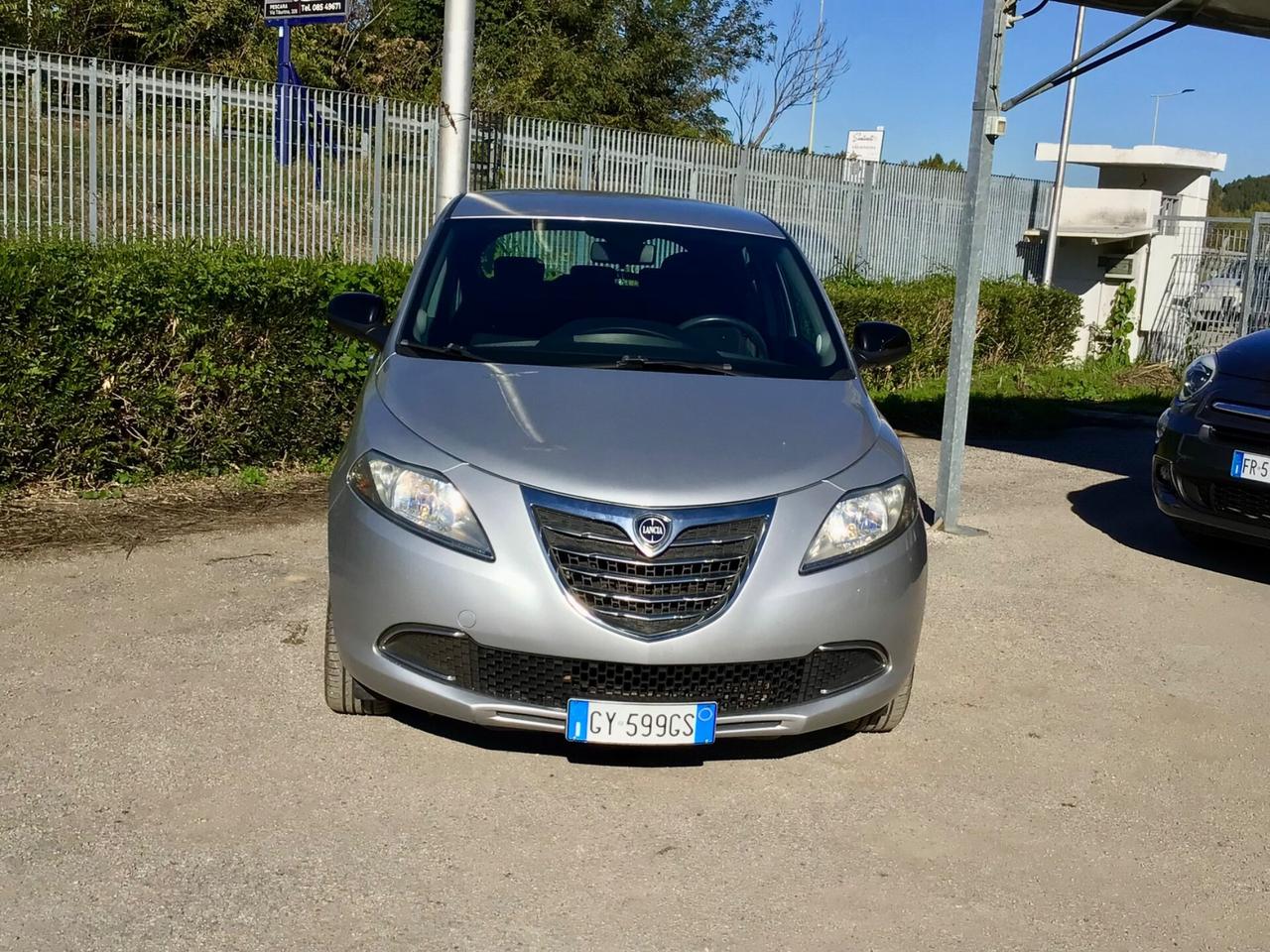 Lancia Ypsilon 1.2 69 CV 5 porte Gold