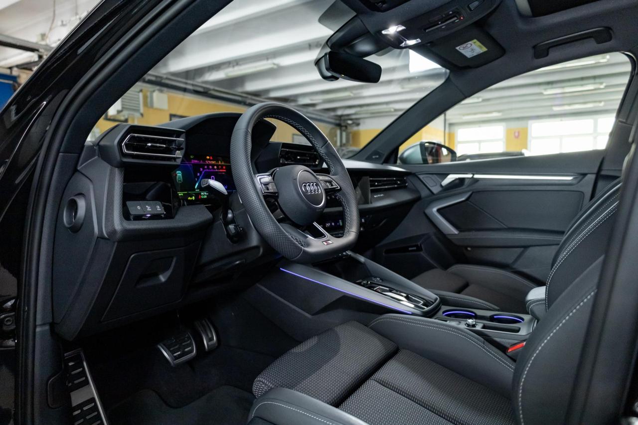 AUDI S3 2.0 TFSI QUATTRO S-TRONIC