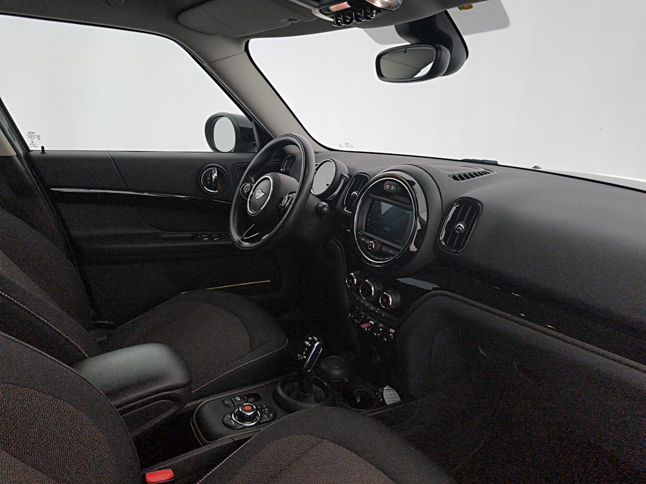 MINI Countryman Cooper D Hype