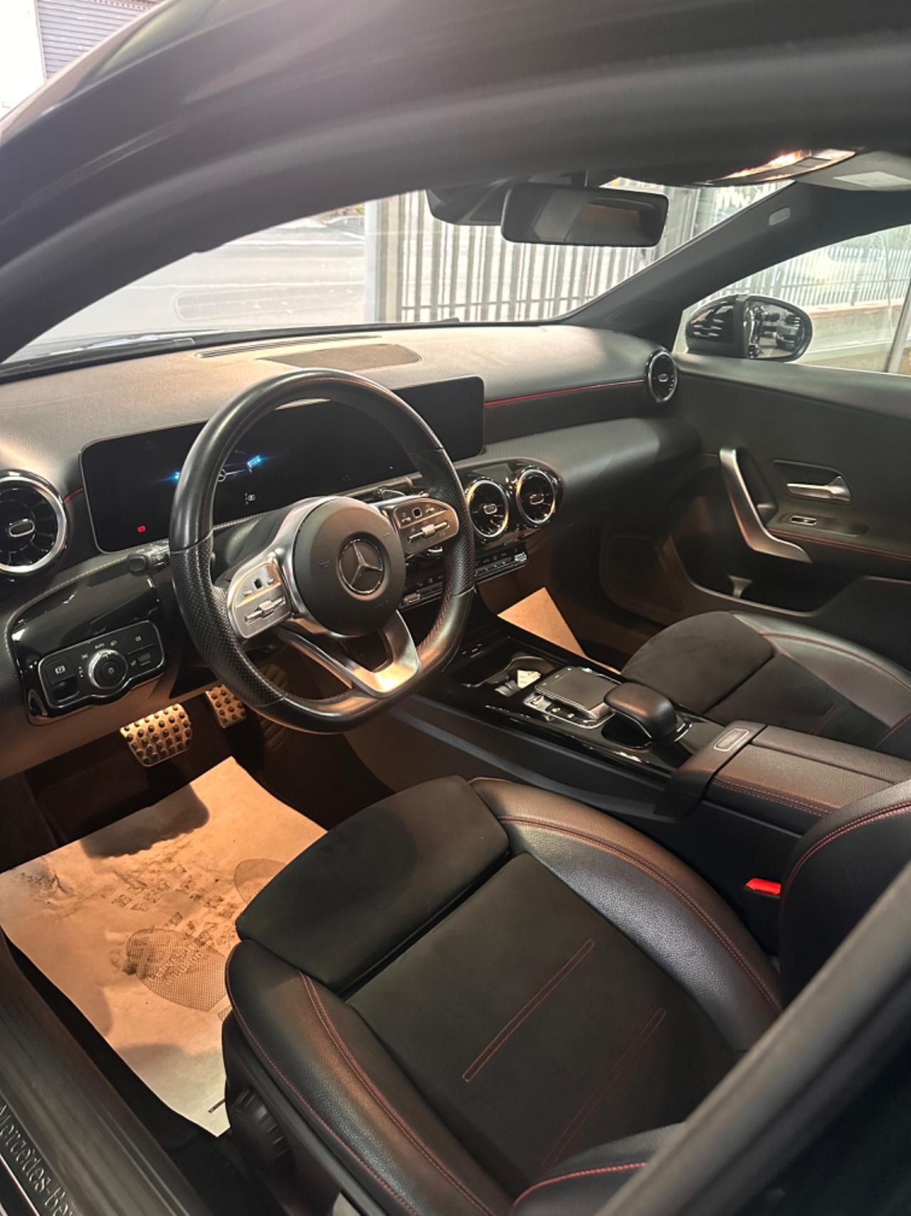 Mercedes-benz A 180 A 180 d Automatic Premium