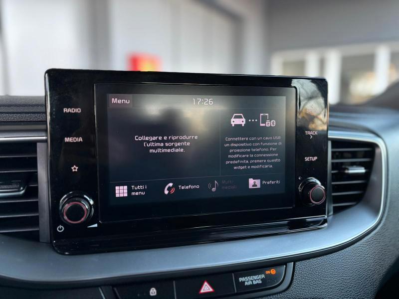 Kia Xceed 1.0 t-gdi Urban Gpl 117cv