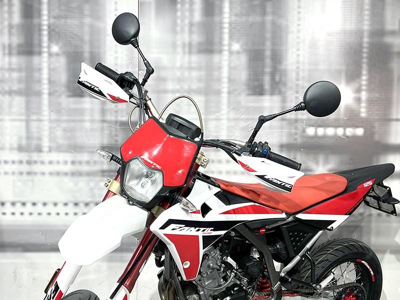 Fantic Motor XMF 125 Motard Competition
