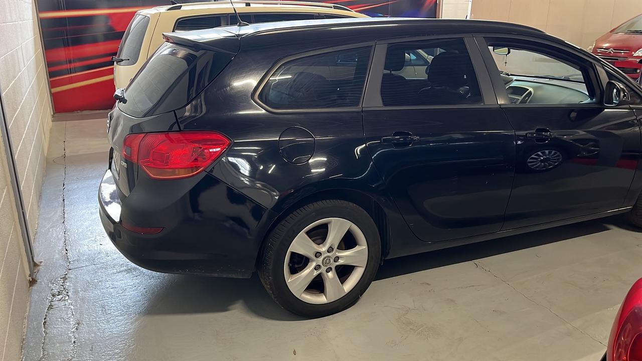 Opel Astra 1.7 CDTI 110CV Sports Tourer Elective