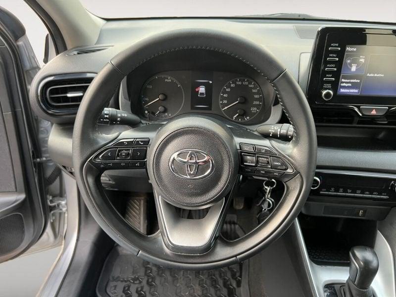 Toyota Yaris 4ª serie 1.5 Hybrid 5 porte Active