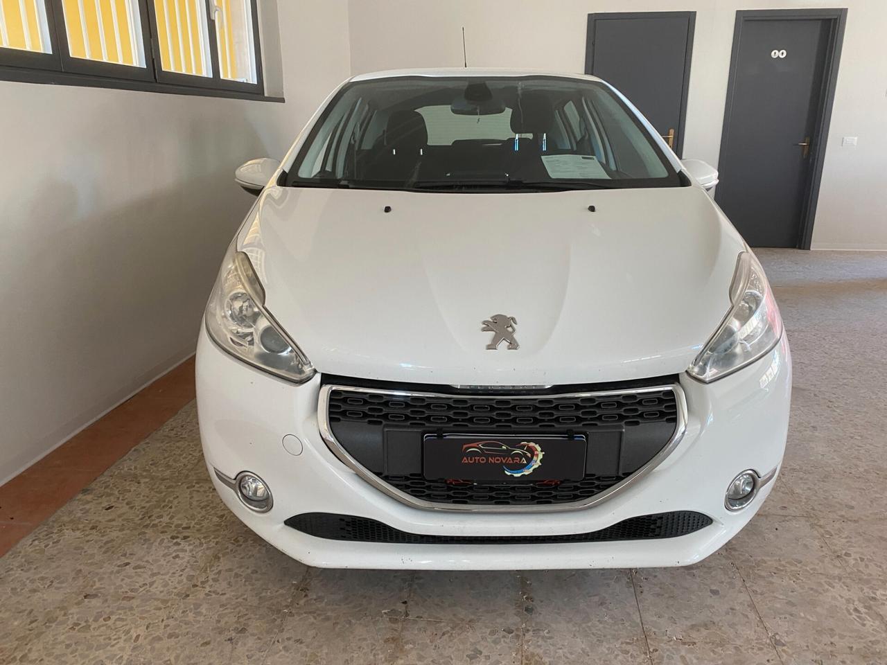 Peugeot 208 1.2 VTi 82 CV 5 porte Allure NEOPATENTATI
