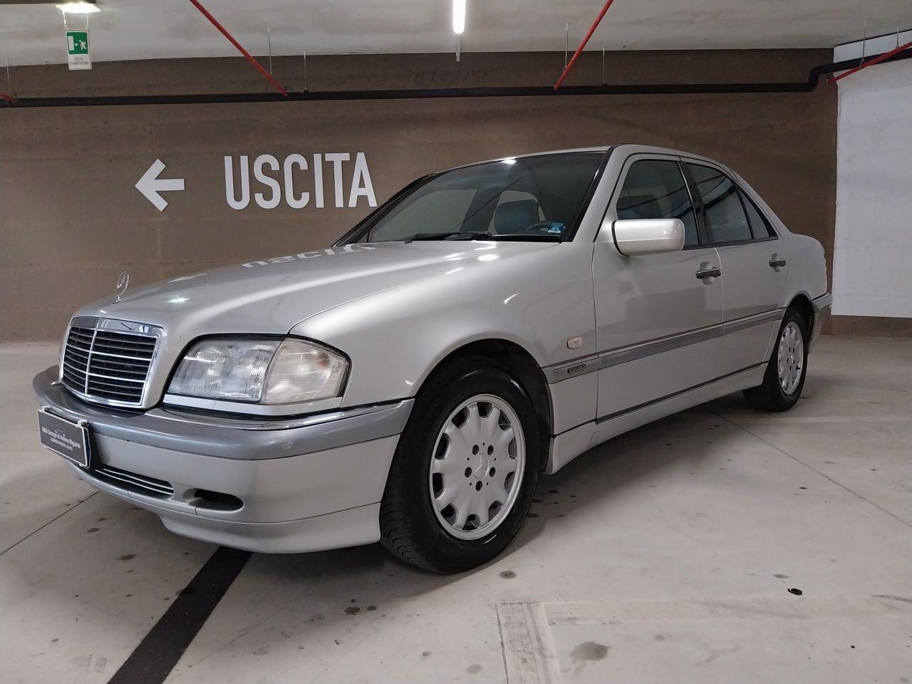 Mercedes-benz C 200 C 200 Kompressor cat Elegance