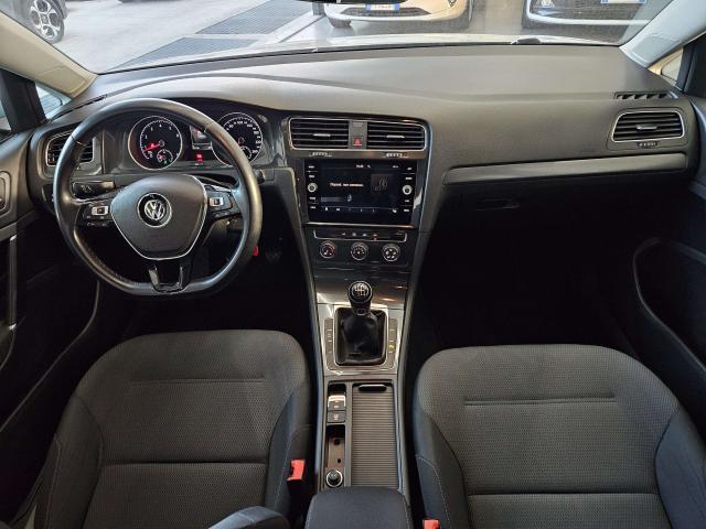 Volkswagen Golf Golf VII 2017 5p 5p 1.4 tgi Executive 110cv